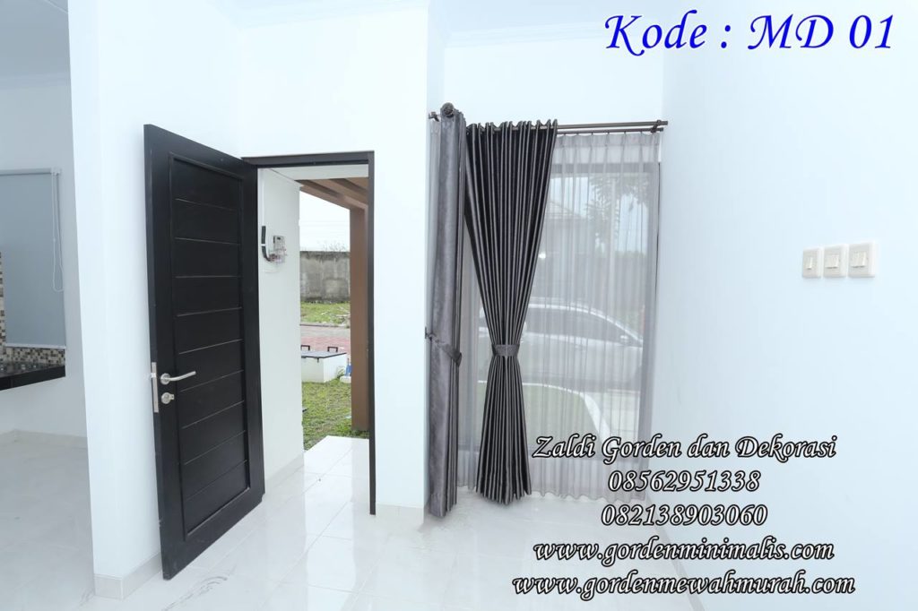 gorden minimalis bahan blackout dari jauh polos dari dekat motif