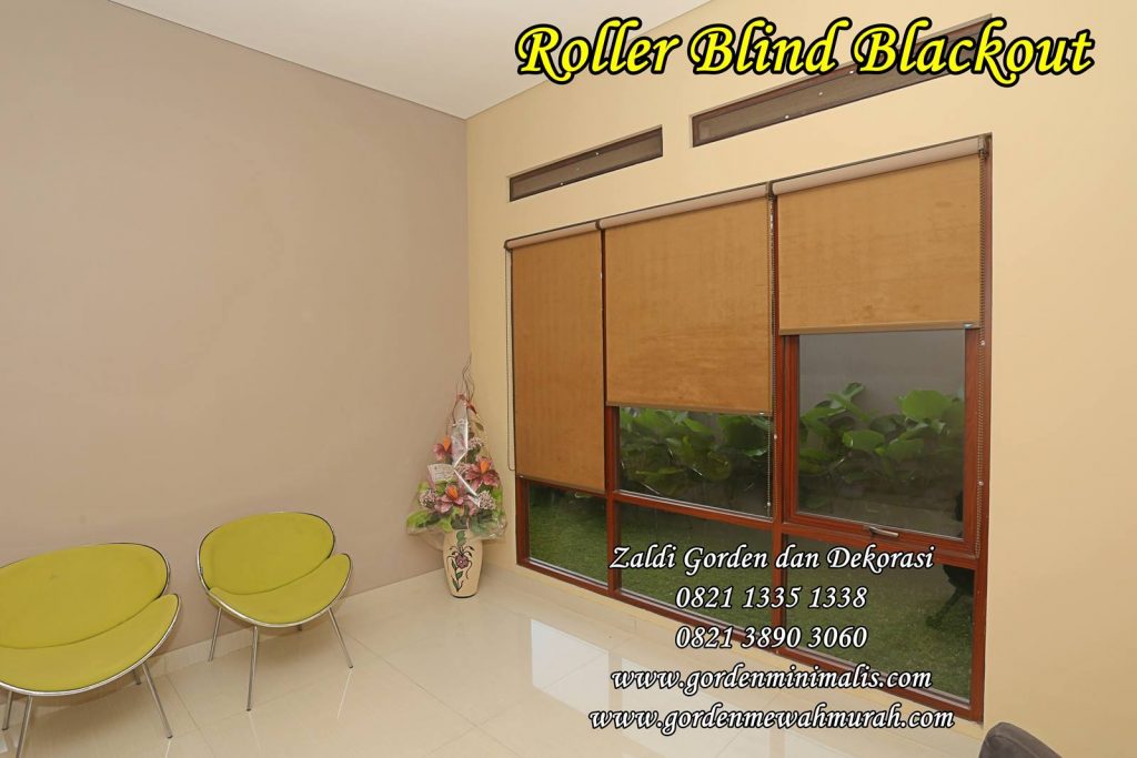 Roller Blind kantor murah bahan blackout