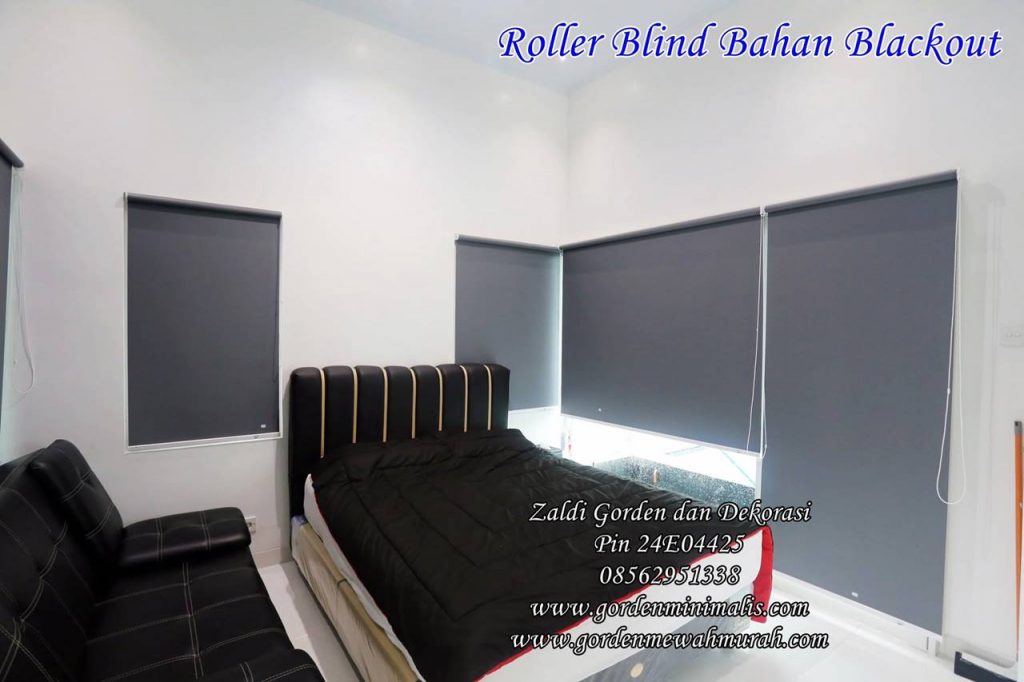 Gorden Roller Blind untuk jendela minimalis modern