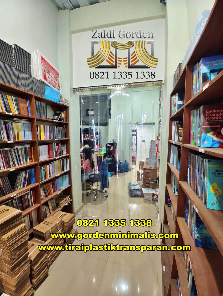 Tirai Plastik transparan untuk penyekat ruangan 1